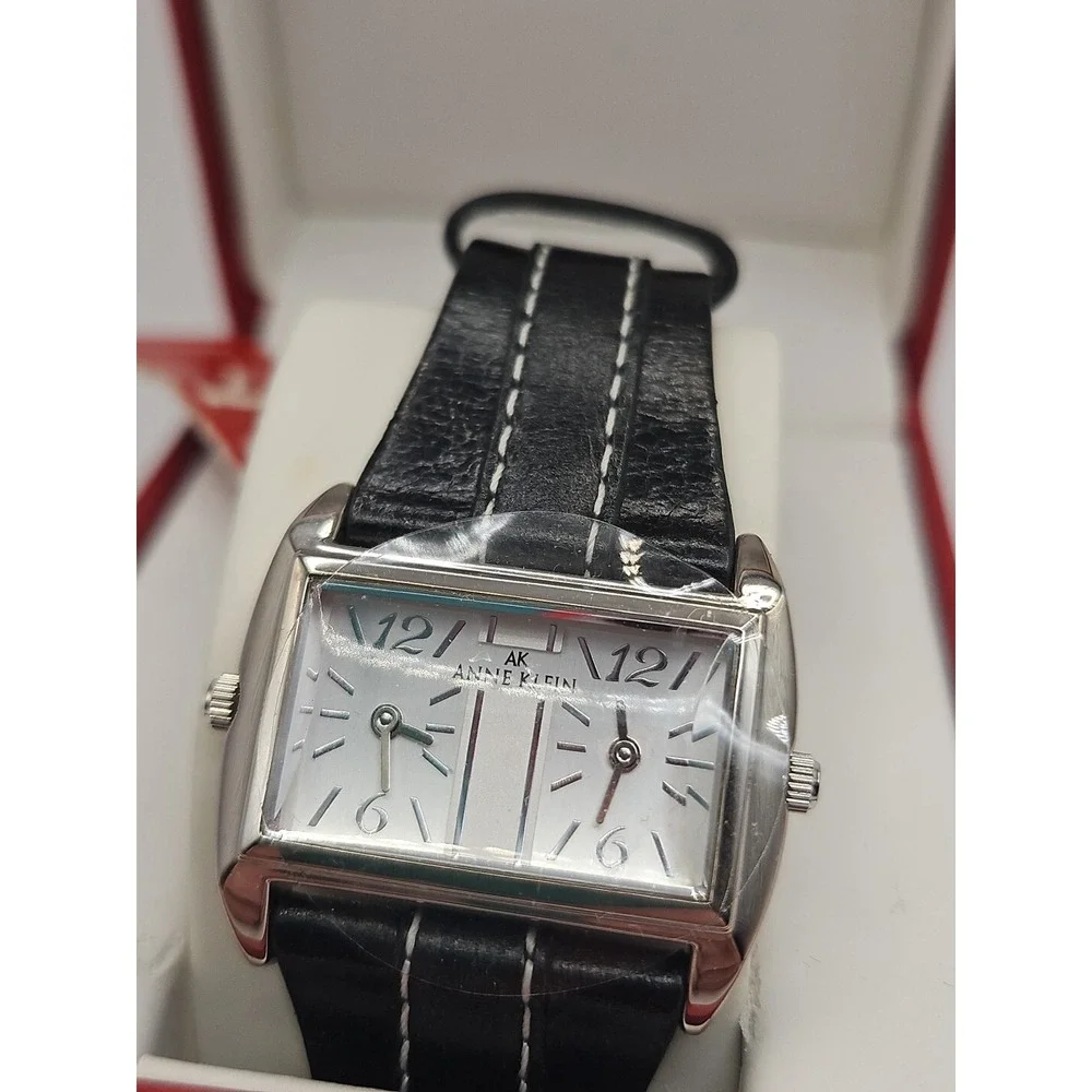 Ladies Anne Klein watch New with Tag